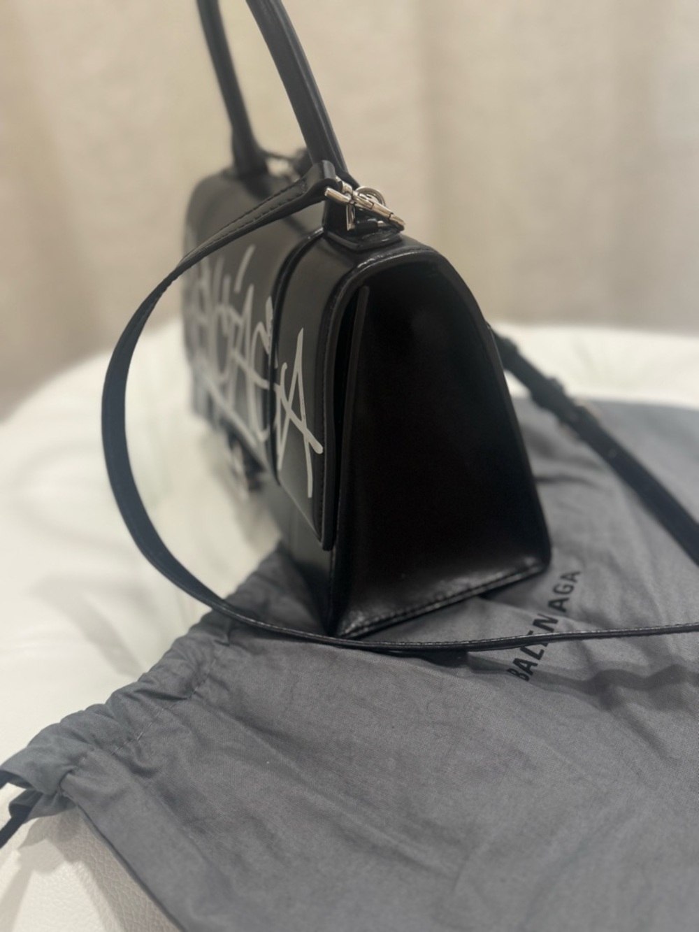 Balenciaga Black Leather Graffiti Hourglass Satchel - Picture 5 of 8